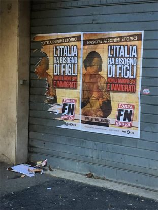 Roma Manifesti Di Forza Nuova Nello Studio Di Una Fotografa Non